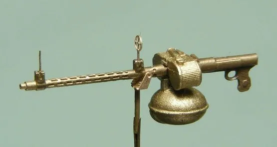 MG-15 German WWII Aircraft MG 1:72