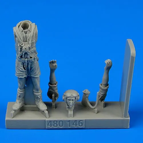 Royal Australian Air Force Fighter Pilot WWII P.2 1:48