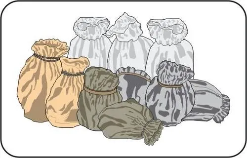 German WWII sacks 1:72