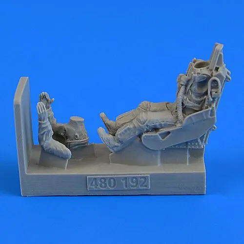 USAF Fighter Pilot for F-5A/C with ejection seat 1:48