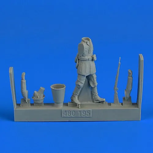 German Infantry WWII - w/ bucket 1:48