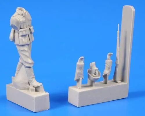 German WWII Soldier with mauser 98 Rifle 1:48