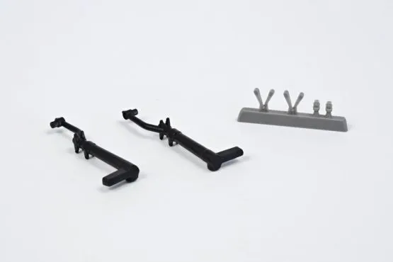 P-51D Mustang Main Undercarriage Strengthened legs 1:32