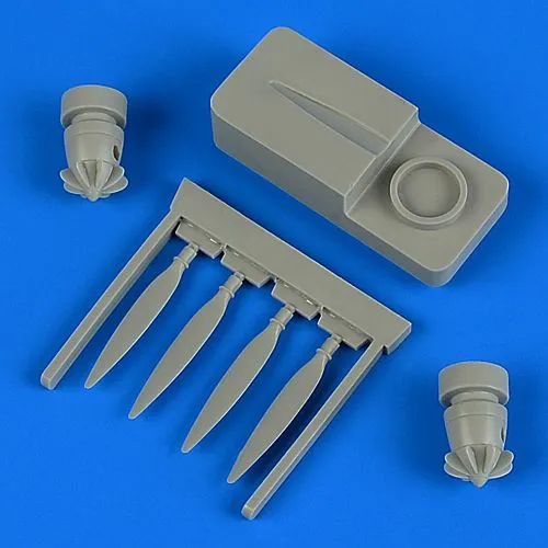 Fw 189 propellers w/tool for ICM 1:72