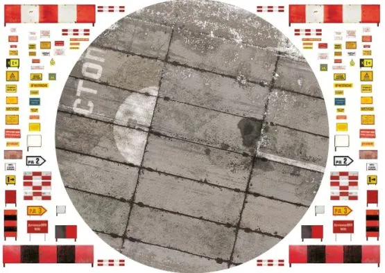 Russian PAG-Type Taxiway Winter Version w/ Blast Wall (Circular) 1:72