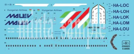 Boeing 737-800 Malev 1:144