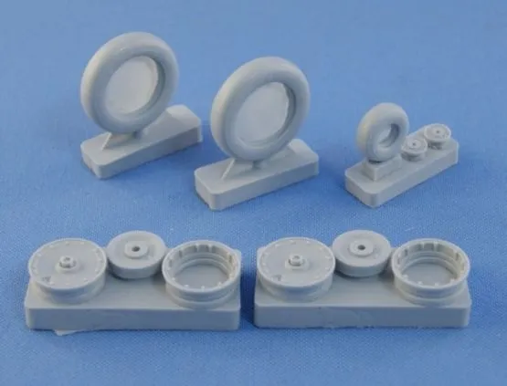 Fw 190 A/F/G/D wheels, late disk (Continental) 1:32