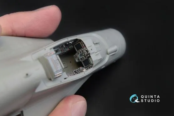 MiG-29SMT interior 1:48