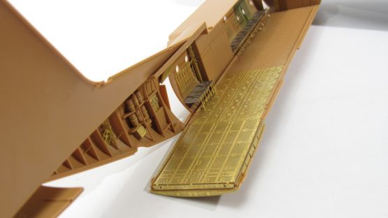 C-130 cargo space for Zvezda 1:72
