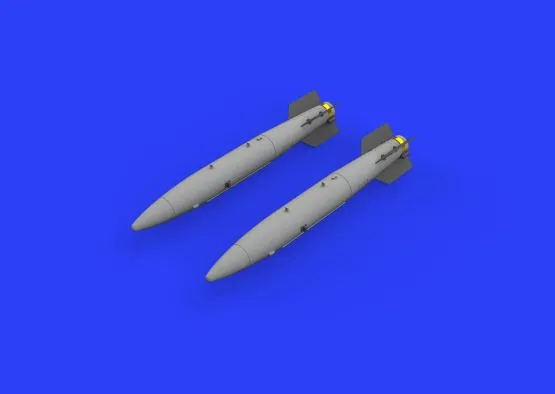 B43-1 Nuclear Weapon w/ SC43-4/ -7 tail assembly 1:48