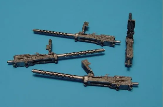 Browning M2 .50 cal guns wing mounted - mech. release 1:32