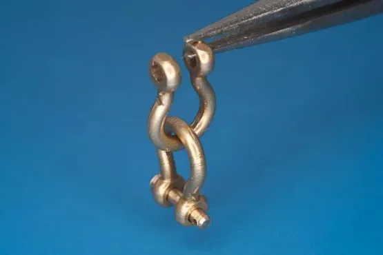 Shackles Type B 1:35