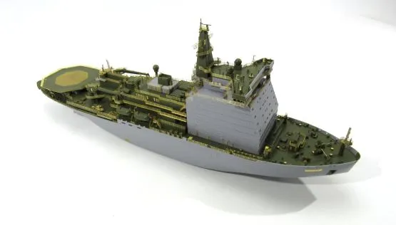 Artkitka - Russian Nuclear Icebreaker P.E. set 1:350