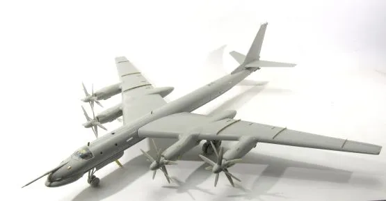 Tu-95MS/ Tu-152MR exterior for Trumpeter 1:72