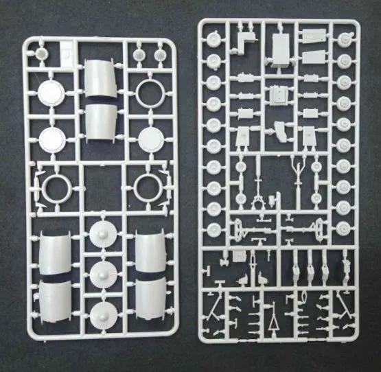 McDonnell Douglas MD-11 PW 1:144