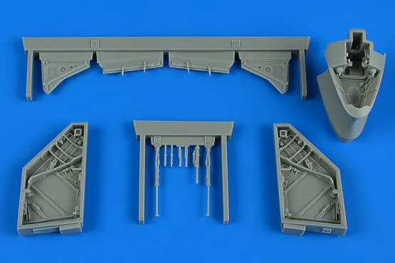 MiG-17F Fresco C wheel bay 1:48