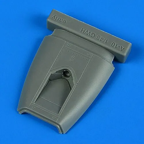 A-10A/C Thunderbolt II opened fuel access panel (early) 1:48