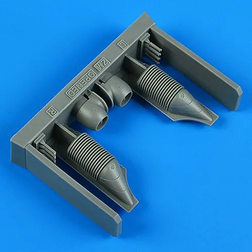 Fw 190A-4 tropical filter - opened 1:48