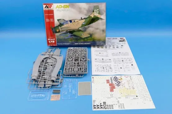 AD-5N "SkyRaider"( Night attack ver.) 1:72