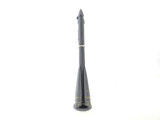 Vostok, Voskhod, Sputnik, R-7A launch vehicle P.E. set 1:144