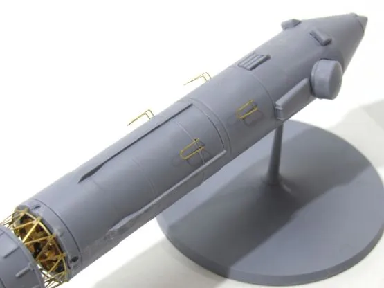 Launch vehicle "Soyuz" P.E. set for E.E. 1:144