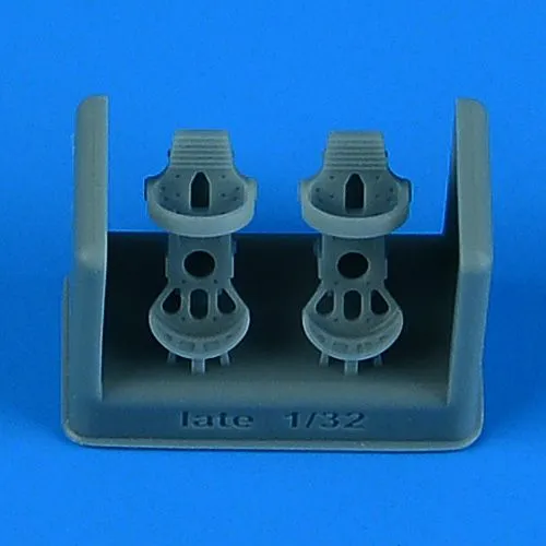 German Luftwaffe WWII pedals - late v. 1:32