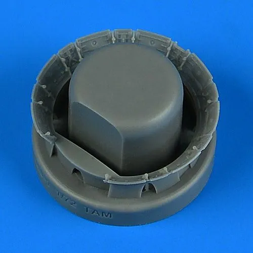 F4U-1 opened engine flaps 1:72