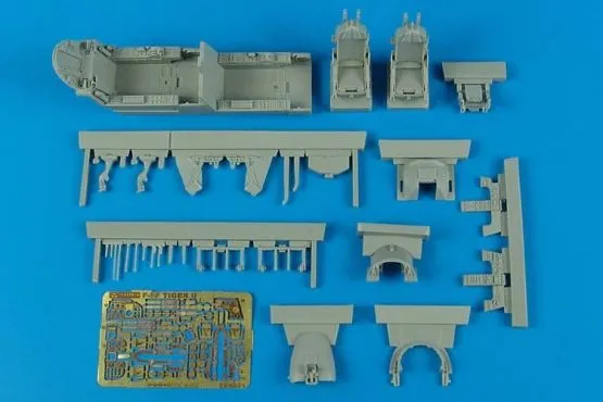 F-5F Tiger II cockpit set 1:48