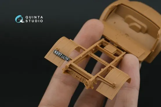 Typesetting Russian military license plates 1993-Present 1:43