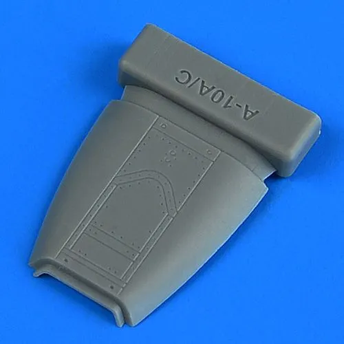 A-10A/C Thunderbolt II closed fuel access panel early v. 1:72