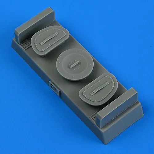 BAE Hawk FOD covers 1:48