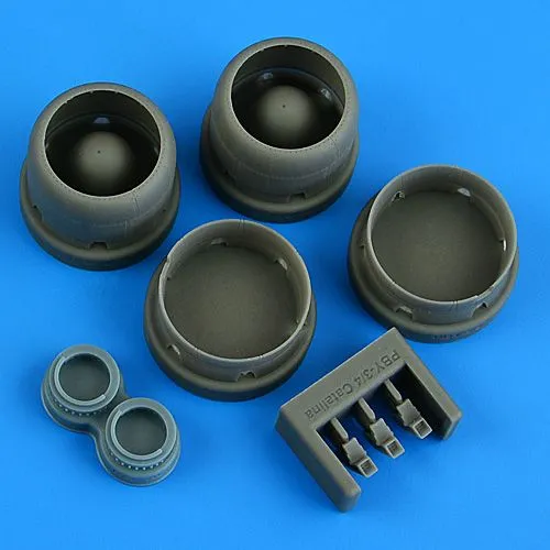 PBY-3/4 Catalina correct cowlings closed flaps 1:72