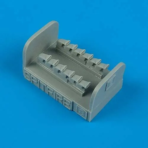 Spitfire Mk.VIII exhaust - fishtall 1:72