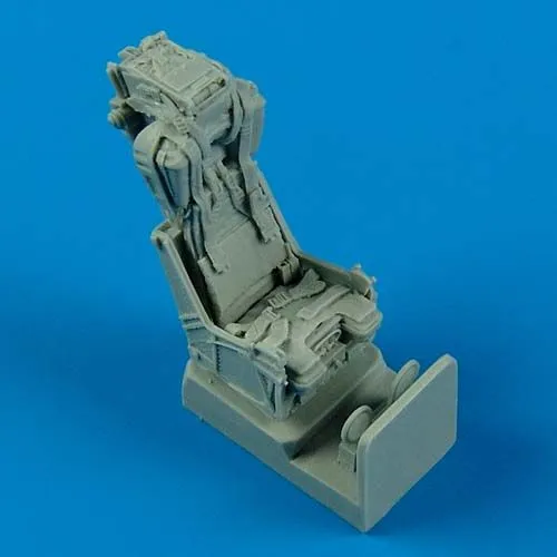 F-8 Crusader ejection seat w/ safety belts 1:48