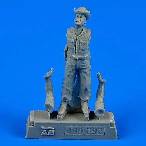 U.S.A.F. Maintenance crew - farm gate op. V. W. 1:48