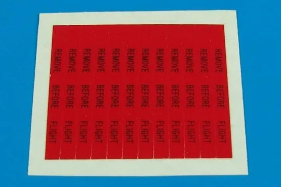 Remove before flight flags - black lettering 1:32