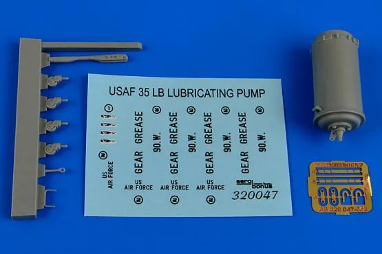 35Lb. lubricating bucket pump USAF 1:32