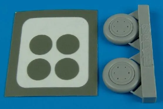 SBD Dauntless wheel & paint masks 1:72