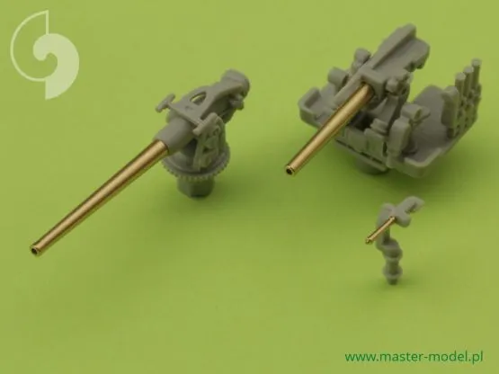 USS Arizona BB-39 (1941) - secondary and AA 1:200