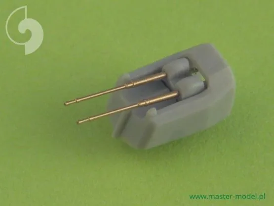 German 10,5cm (4.1in) SKC/33 barrels - late 1:700