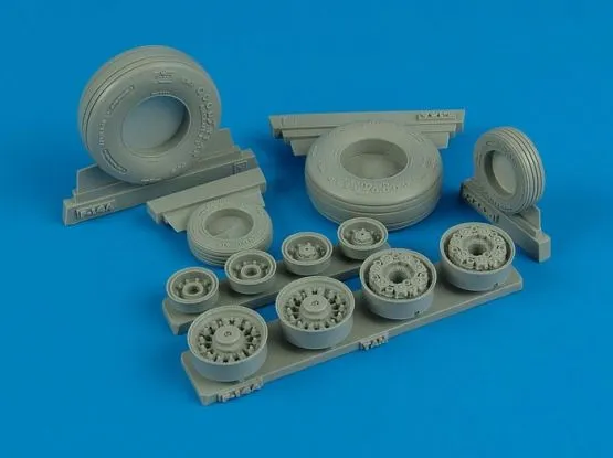 F-14A Tomcat weighted wheels for Tamiya 1:32