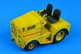 GC-340/SM340 tow tractor (dual mounting) 1:32