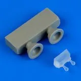 MiG-17 landing light 1:48