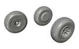 P-40 Wheels - Block Tread 1:72
