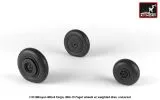 MiG-9 / MiG-15 (early) wheels w/ weighted tires 1:32 MiG-9 / MiG-15 (early) wheels w/ weighted tires 1:32