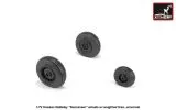 Hawker-Siddeley "Buccaneer" wheels w/ weighted tires 1:72