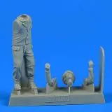 Kriegsmarine WWII sailor with rope 1:35