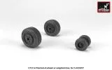 F-4 Phantom-II wheels, mid 1:72