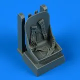 Gladiator seat with safety belts 1:32