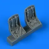 Z-126 Trenér seats with seatbelts 1:48